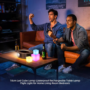 Kích thước nhỏ <span class=keywords><strong>Led</strong></span> Cube chiếu sáng chiếu sáng trang trí cho bóng Nhà ánh sáng ban đêm hoặc bảng sử dụng thanh ghế Loại sản phẩm - Product Image 2