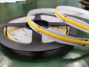 12v גמיש רצועת תאורה בצבע לבן ענבר צבע שלט רחוק מתג אלומיניום גוף אלומיניום עבור נוף 3 שנים אחריות ip20 מדורג