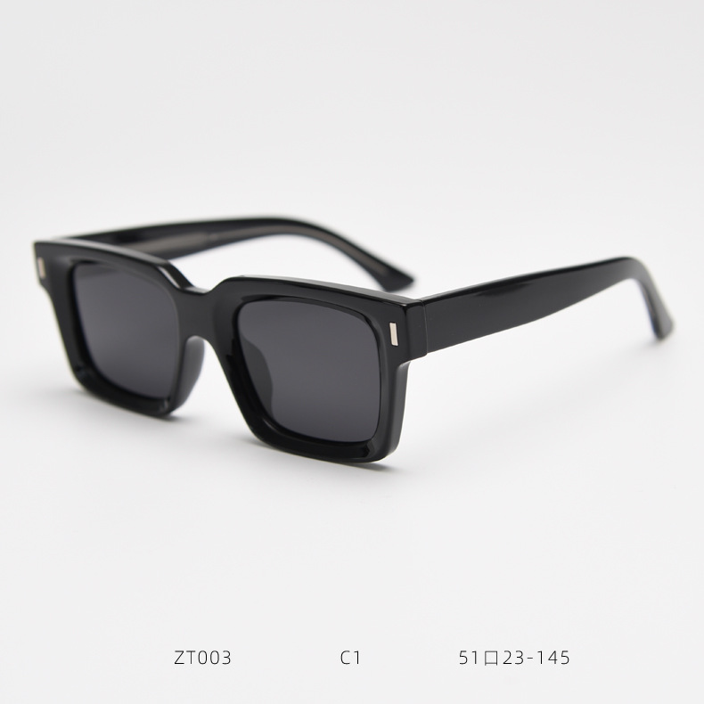 Black-gray