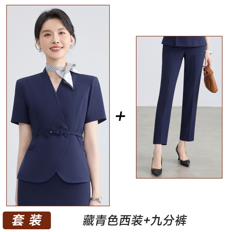 2623 Navy blue suit, 666 cropped trousers