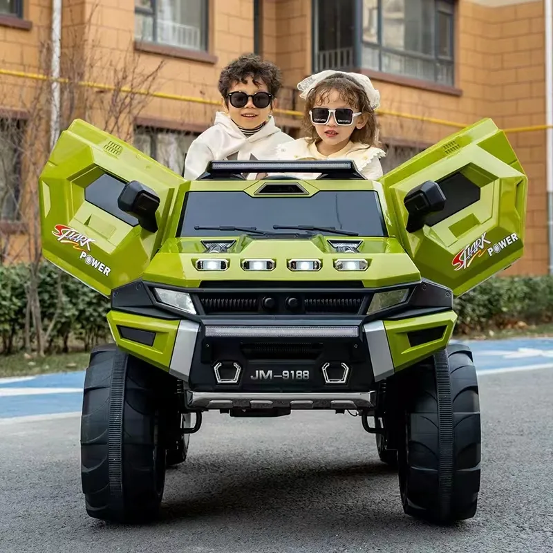 Hoch tragende Kinder Elektroauto Kinder Geländewagen Kinder Elektro fahrt auf Auto