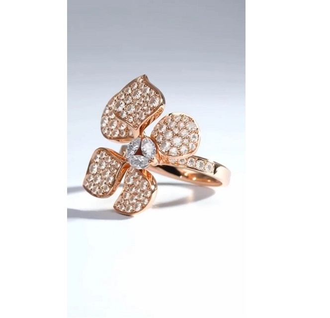 18k Gold