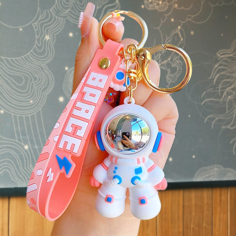 Drip astronaut keychain-pink