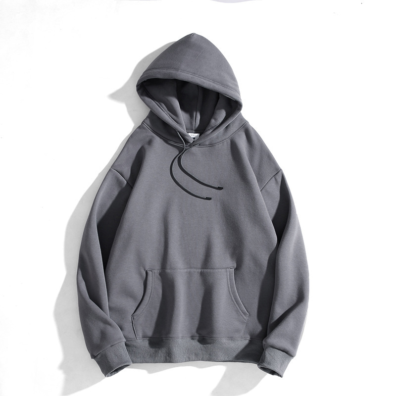 Gris oscuro