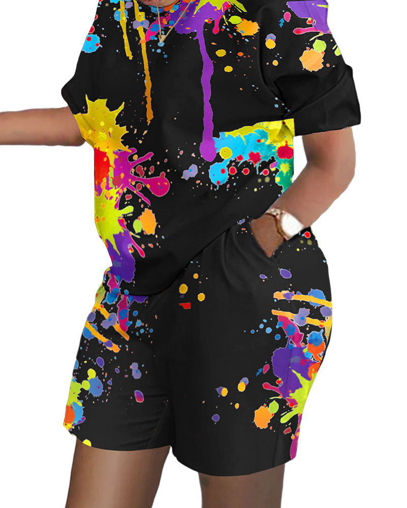 Impression à l'encre splash de couleur de fond noir