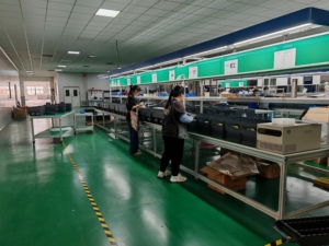 El mejor motor de Accionamiento variable Empaquetado original Controlador de accionamiento de frecuencia Unidades de velocidad variable de CC de 18.5kw DXC-800