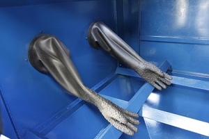 COLO <strong>Hot</strong> Sale Dry Sand <strong>Blast</strong> Cabinet Sandblastor for Alloy Wheels