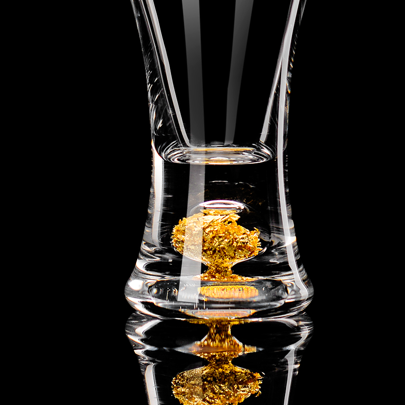 Creative personality bar beer mug hand-blown gold foil bottom beer glass home crystal wine glass mug