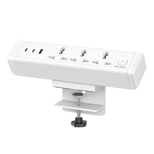 Innovadora abrazadera de 3 salidas Regleta de alimentación Universal 65W USB Enchufe de escritorio 2500W Max Salidas de borde de escritorio con conectividad NFC - Product Image 2
