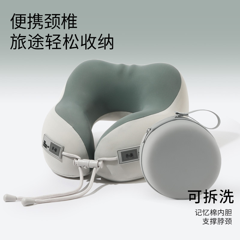 สีเขียวเข้ม