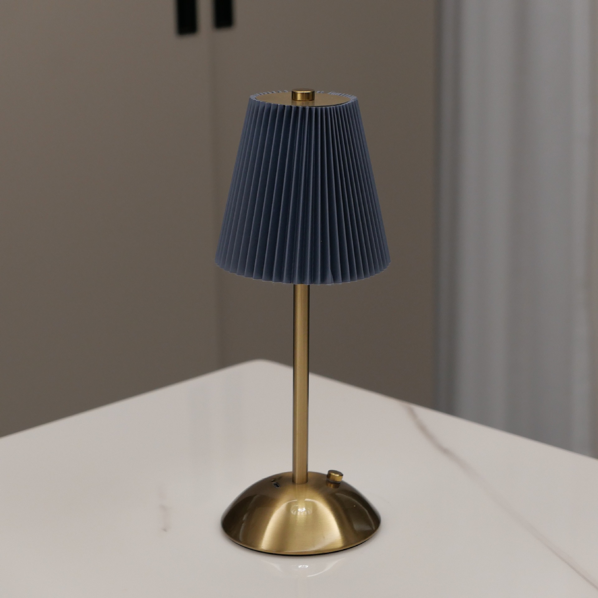 Azul