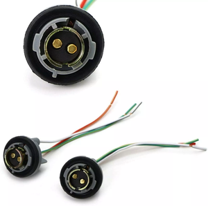 Araba kamyon suv 1016 1034 1493 2057 LED ampul soket fiş demeti baz fiş konnektörü dönüş fren sinyal ışığı kuyruk ışık soketi - Product Image 2