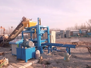 Ручная полуавтоматическая машина для производства бетонных блоков - Product Image 4