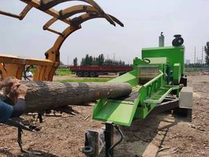 Large Wood Chipping Machine, 160 HP 45cm (18 In.) Wood Chipper, Mounted Wheel Type Large Wood <strong>Shredder</strong>, Drum Chipper