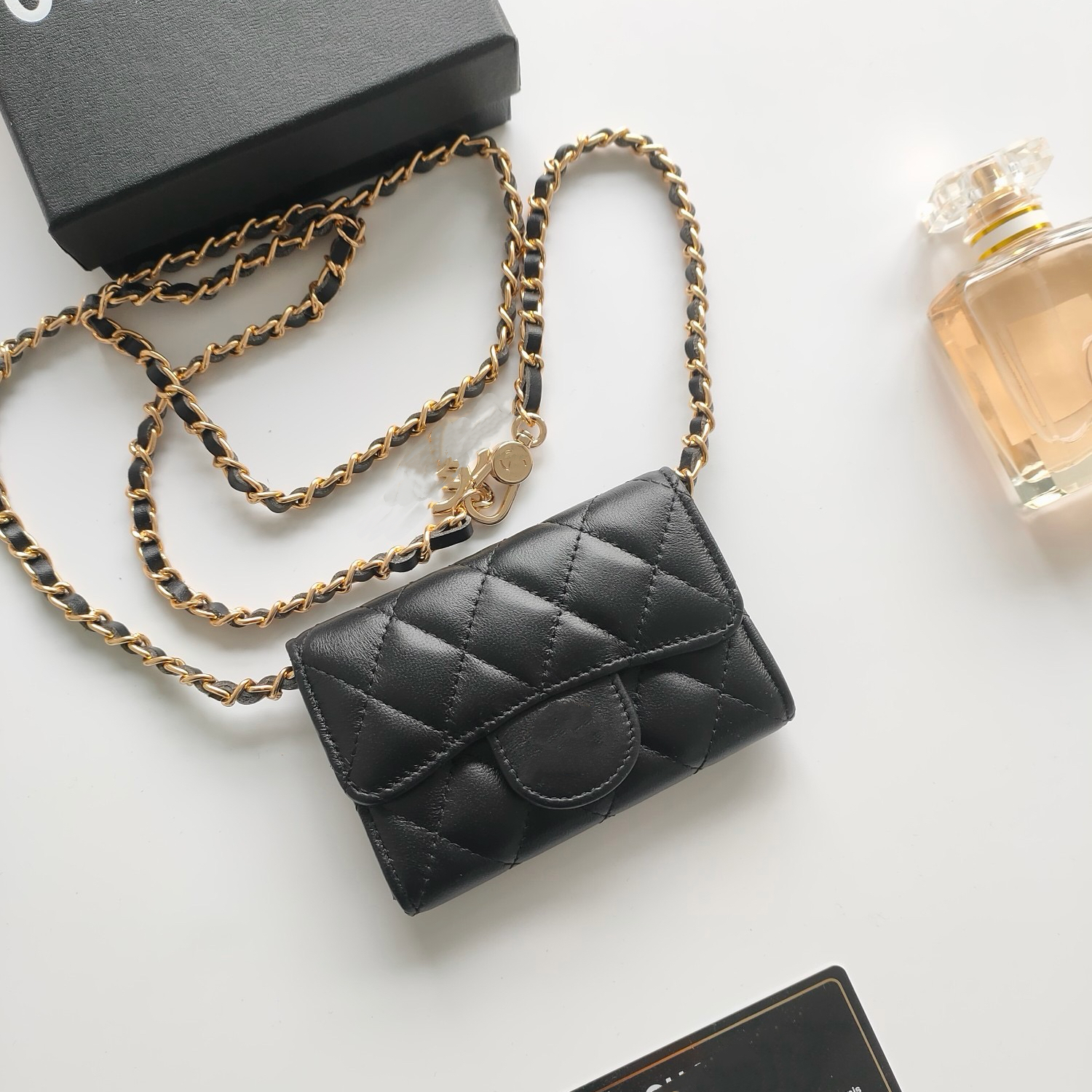 Black-7(Logo+Box)