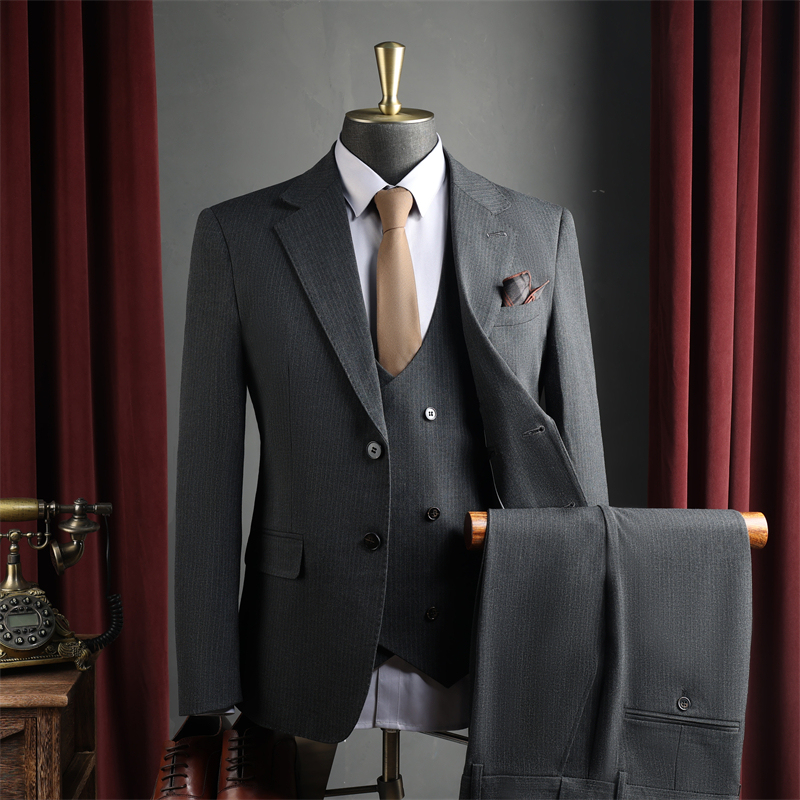 9016 Dark Gray (suit + vest + pants)