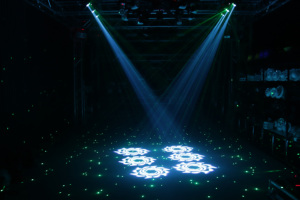 60W <span class=keywords><strong>LED</strong></span> Gobo testa mobile luce punto 8 modelli di luce Laser verde emissione di colore Club Stage Party Nightclub garanzia di 1 anno