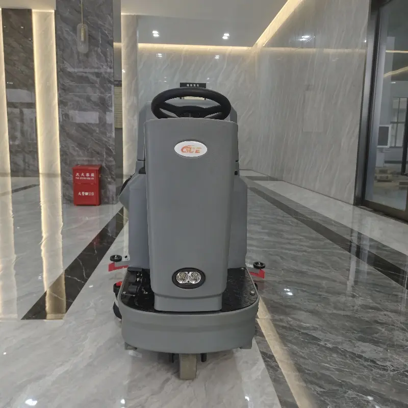 Equipo de limpieza Ride-on Commercial Electric Floor Scrubber para la venta