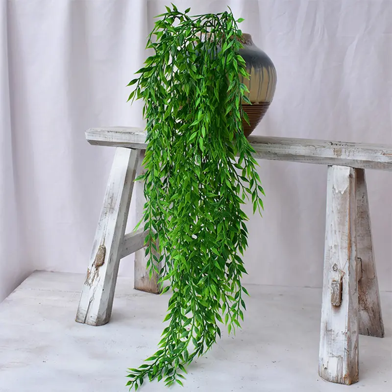 Decoración de pared de plantas verdes en el interior de la sala de estar, plantas artificiales colgantes para la decoración del hogar, de color verde, a la venta