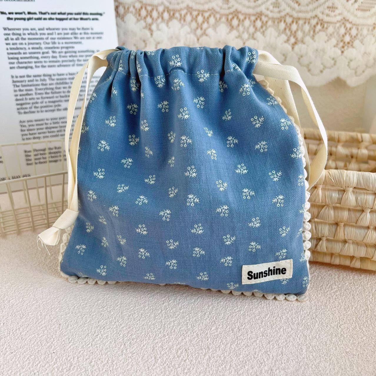Petit floral bleu vintage