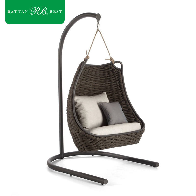 Chaise d'oeuf