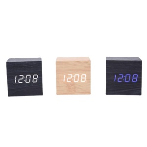 Reloj de mesa cuadrado de madera con Control de voz inteligente LED, cuarzo Digital compacto, temperatura, humedad, alarma electrónica Multicolor - Product Image 5