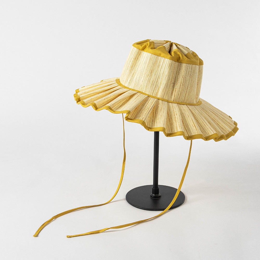 สีเหลืองเบจ