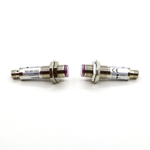 ERC18M-5C1,5DLレトロ反射光学センサー0-3M円筒形可視赤色光光光電センサー - Product Image 1