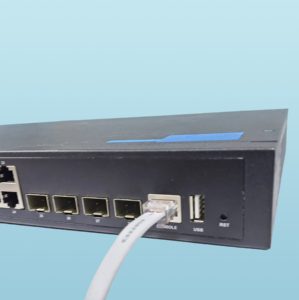 Load-Balancing Switch 24-Port 10G Smart Managed Fiber Data Center Switch <strong>Network</strong> Switch - Product Image 1