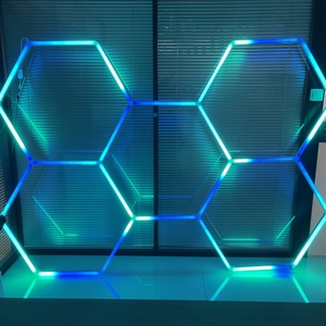 Fernbedienung Hot Selling RGB Sechseck Beleuchtung LED Arbeits licht LED RGB Waben licht