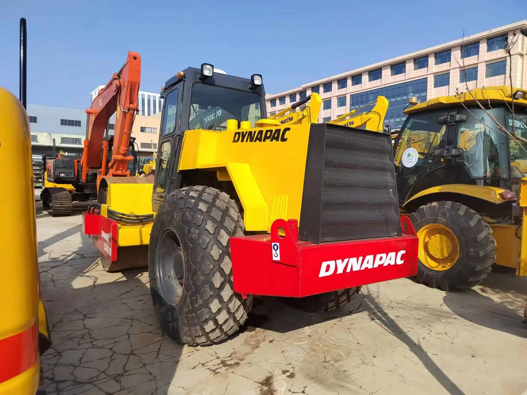 Máquina de construção usada de alta qualidade Dynapac CA251D Rolo de estrada para venda