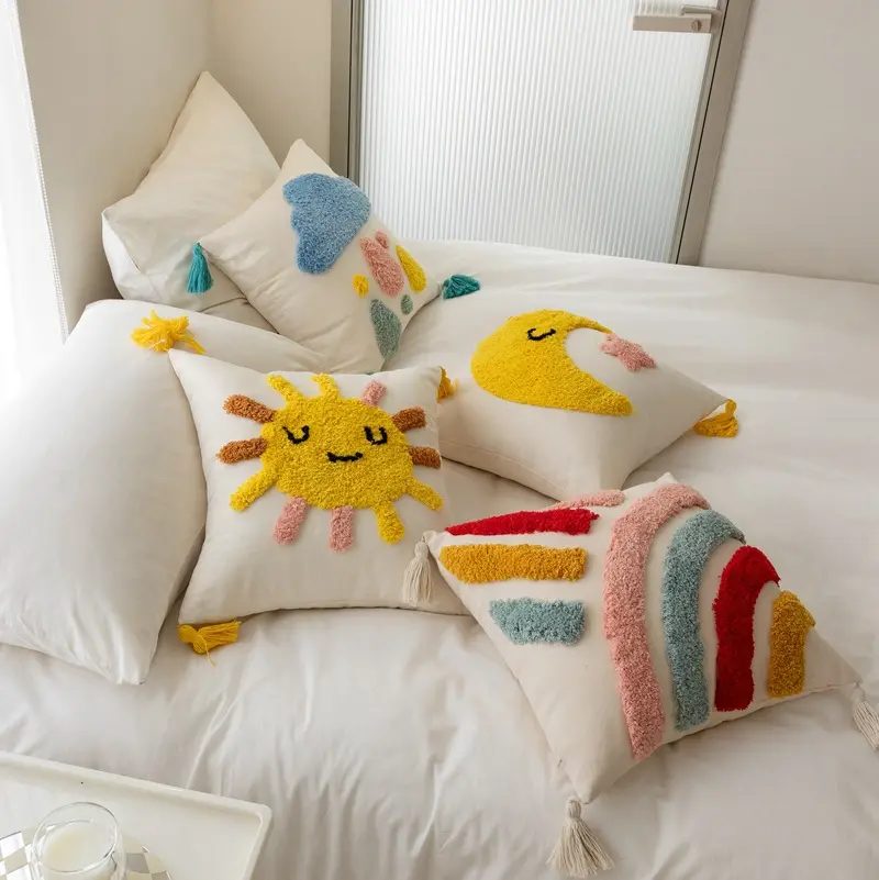 INS High Quality Cartoon Creative Stars Sun Pattern Tufted Embroidery Pillow Pillowcase Homestay Sofa Bedside Cushion
