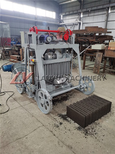 Prezzo della macchina per la produzione di mattoni hydraform/blocchi di costruzione leggeri/macchina per la produzione di blocchi vuoti e solidi - Product Image 4
