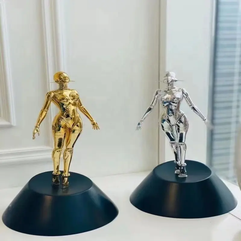 Kunst sammlung Skulptur Gold Silber Harz Galvani sieren Sexy Robote Lady Statue