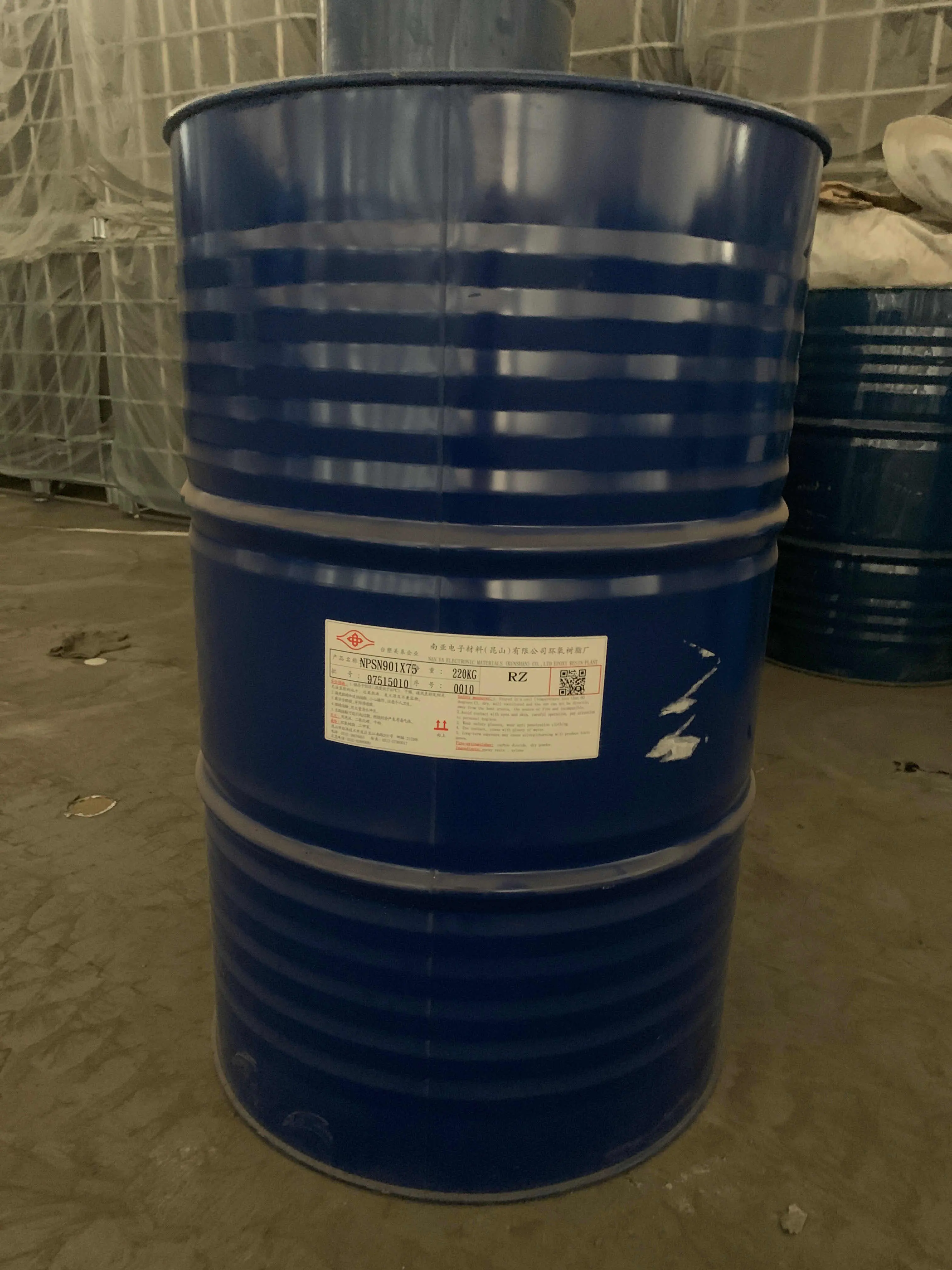 Nhựa Epoxy Rắn 74 ~ 76% Và NPSN-901X75 Xylene 24 ~ 26%