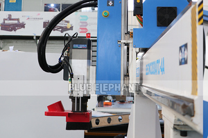 4轴机床路由器旋转3d Cnc 2030 Atc与便宜的价格