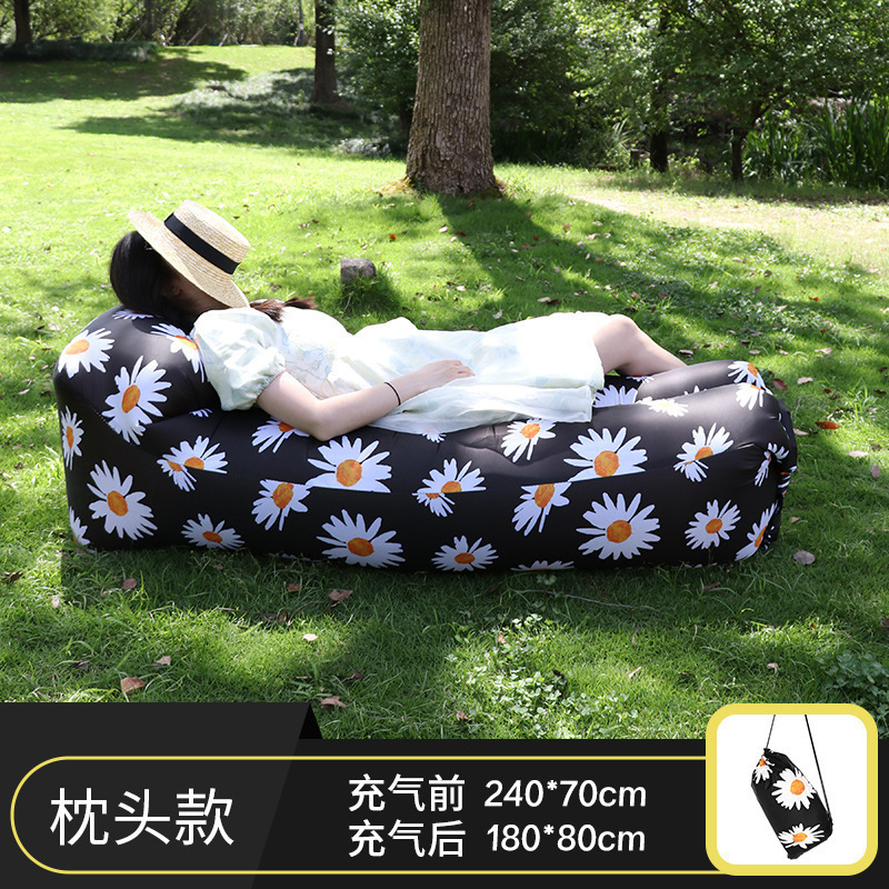 Modelo de almohada crisantemo negro
