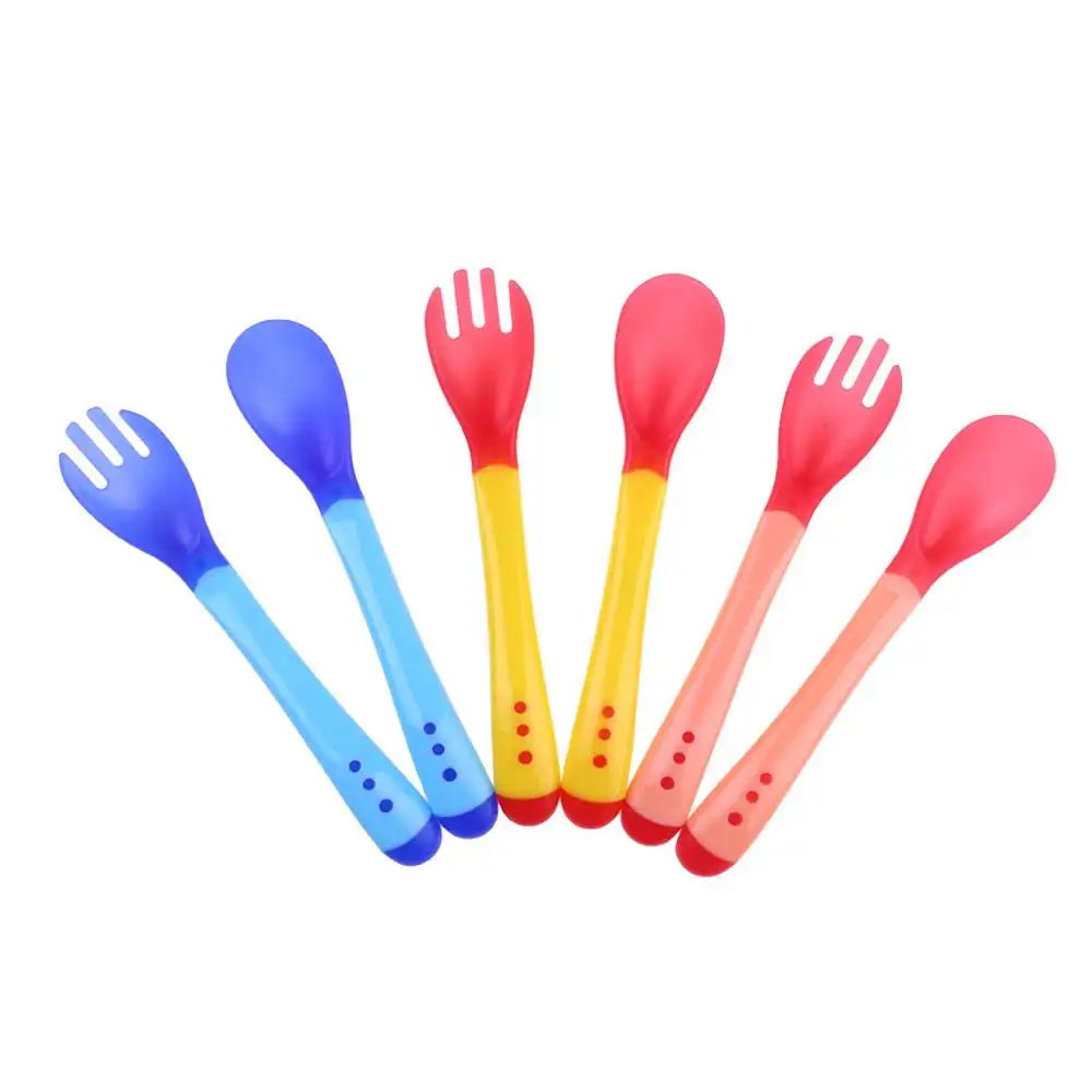 Silicone di sicurezza di Alimentazione Posate Bambino Feeder Utensili Alimentazione Da Tavola Del Bambino di Rilevamento della Temperatura Cucchiaio e Forchetta