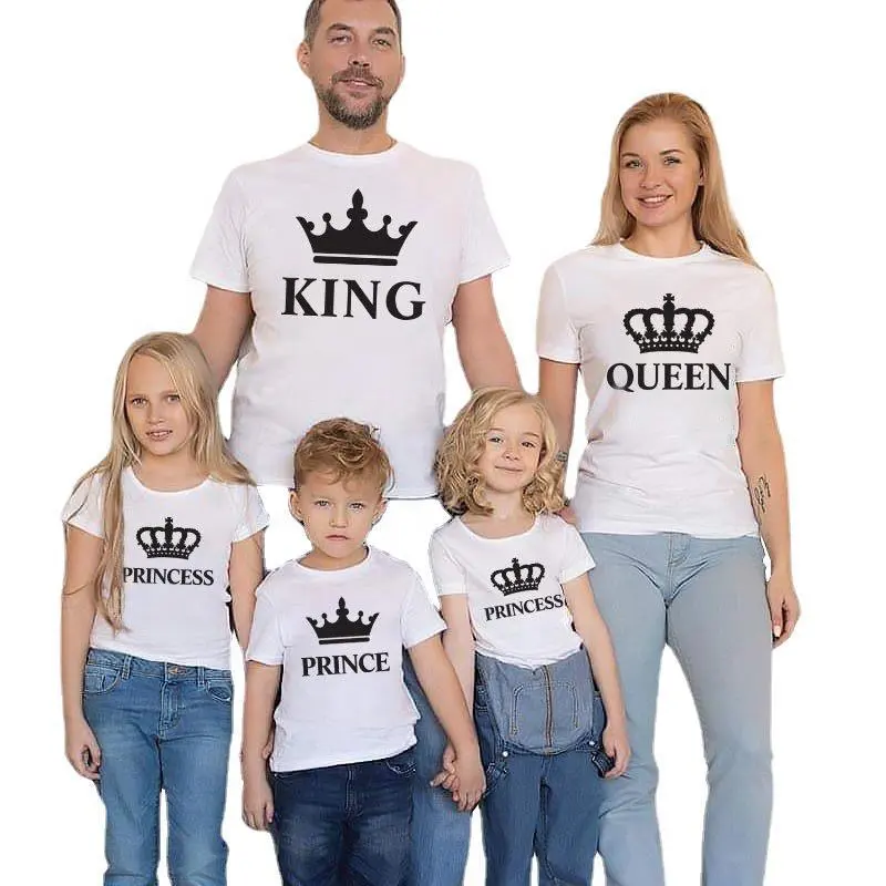 Yaz baskılı aile yetişkin ve çocuk T-shirt basit eşleştirme aile kıyafeti
