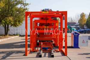 Máquina de ladrillo industrial de fábrica de treinta años QTJ4 - 25 Máquina automática de fabricación de ladrillos de bloques - Product Image 6