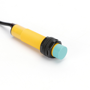 SCR18-8DN NPN PNP传感器自动化接近电容式液位传感器 - Product Image 3