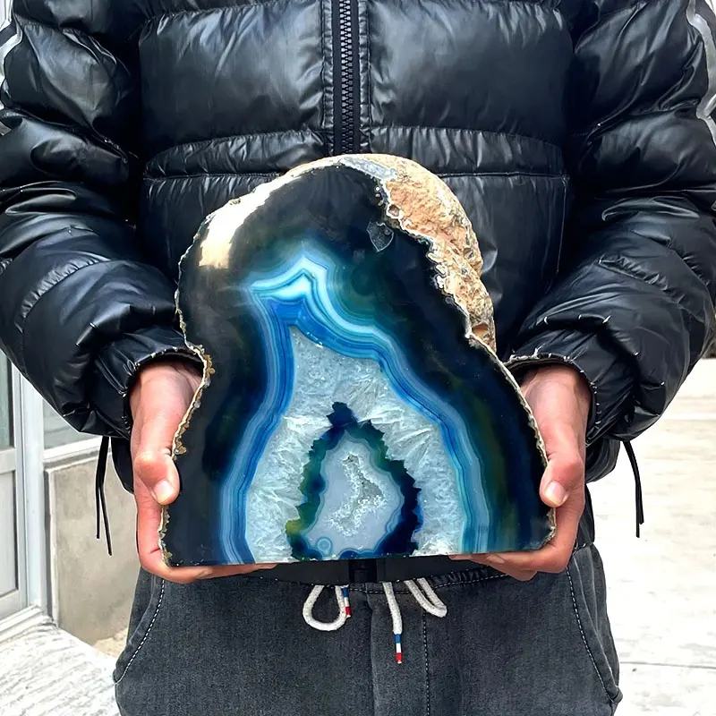 عينة كريستال عقيق شكل حر كريستال أحجار طبيعية agate بزخرفة فنغشوي