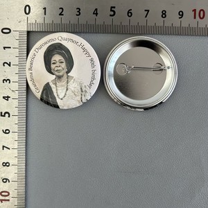 2025 Bán Buôn Chất Lượng Cao 44Mm Vòng Tùy Chỉnh Tin Nút <span class=keywords><strong>Pin</strong></span> Vòng Hình Dạng <span class=keywords><strong>Pin</strong></span> Huy Hiệu Nút Cho Quà Tặng - Product Image 3