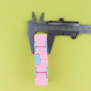 Nhựa chống áp lực ma thuật Fidget Infinity Cube đồ chơi Infinity tiện ích Spinner Fidget Cube ma thuật Fidget Cube - Product Image 6