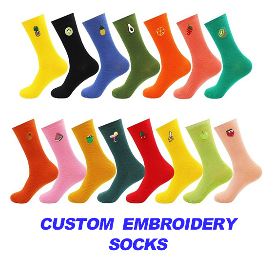 Chaussettes de broderie personnalisée