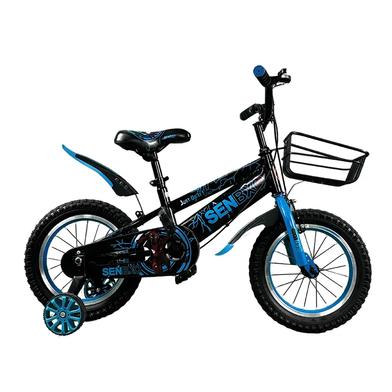 Decalcomanie da 18 pollici per bicicletta in lega per bambini su biciclette in sella a una piccola bici da 9 anni