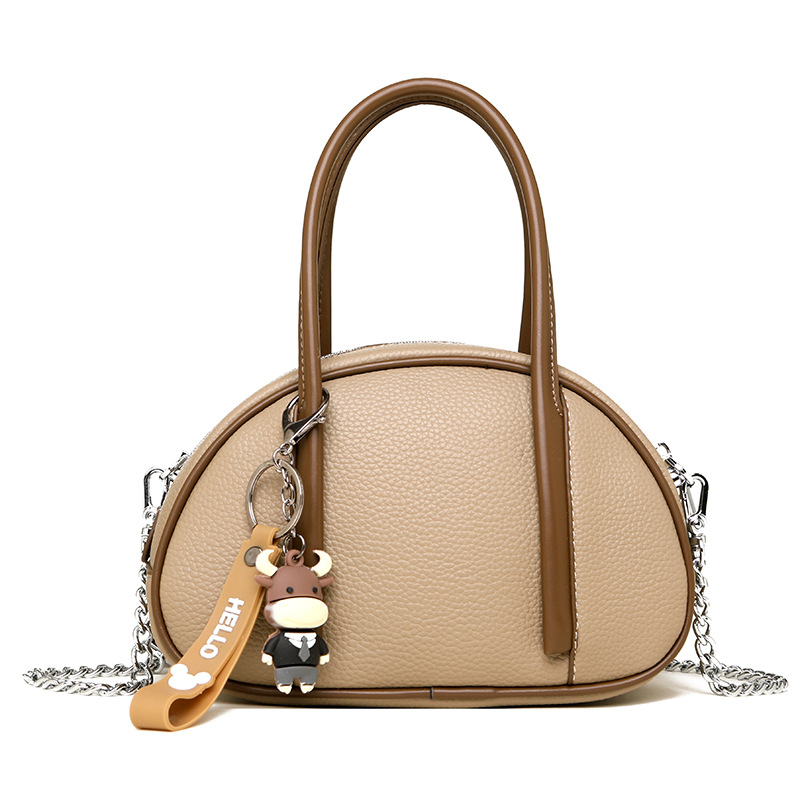 สีดำสีกากี