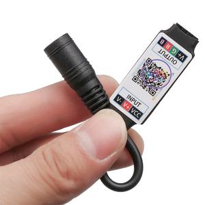 Mini RGB LED Controller 5 ~ 24V DC 5050/2835 RGB LED striscia interruttore manuale telecomando 12V RF connessione 8A PWM uscita - Product Image 2