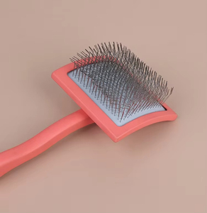 Yüksek kalite özel Logo köpek tımarlama fırçası uzun Pin iğne paslanmaz çelik Slicker kedi köpek epilasyon ahşap Pet Combs yumuşak kutu - Product Image 5