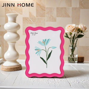 Yeni tasarım renkli dalga kalıp kesim ve UV baskı plastik çerçeve ile 6X8' Modern basit fotoğraf çerçevesi - Product Image 6